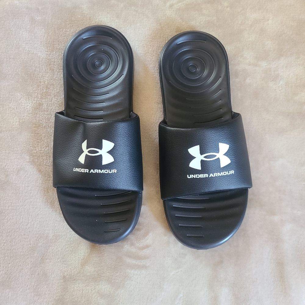NWT Under Armour slides